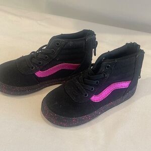 Girls Toddle Vans Size 7